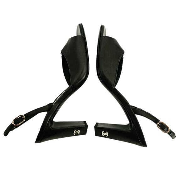 Chanel 24P CC Slingback Heel Sandal Size 38 US 7 7.5 Black Leather Block Heel - Picture 7 of 14